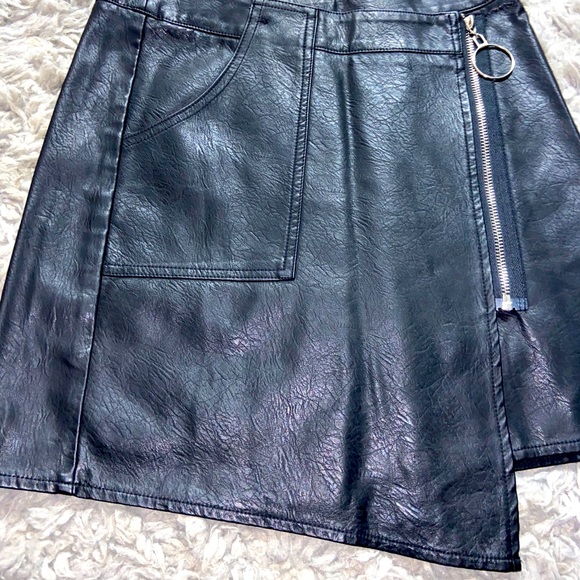 Slanted Leather Zip Skirt - NWT! - Picture 6 of 9